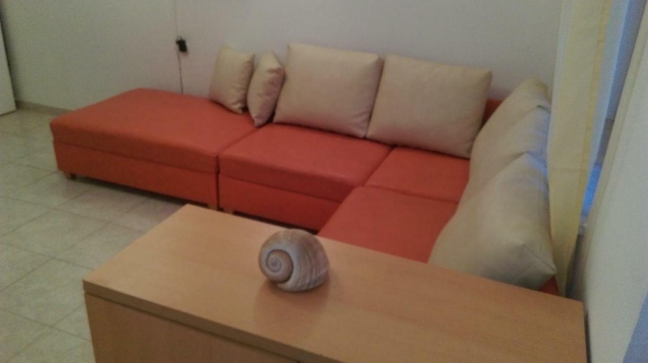 Apartman Restovic Bol Eksteriør bilde