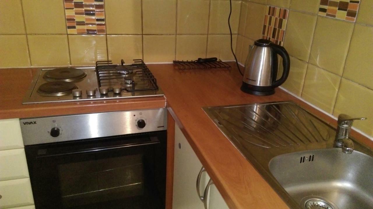 Apartman Restovic Bol Eksteriør bilde