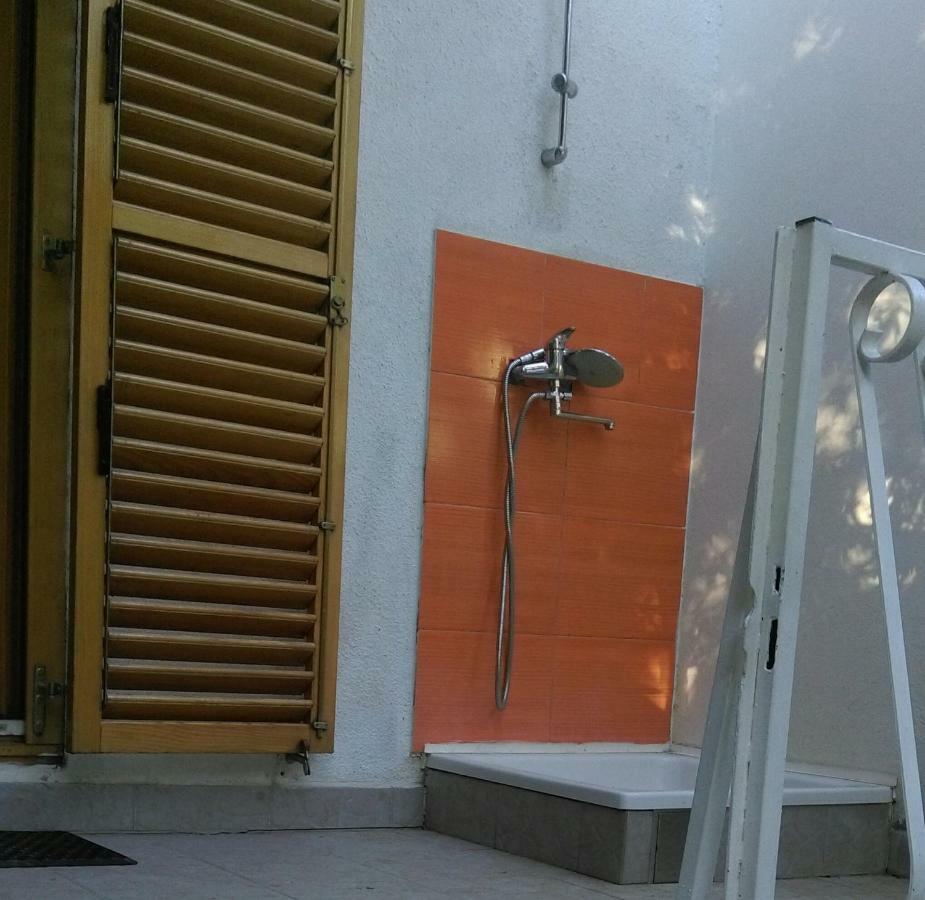 Apartman Restovic Bol Eksteriør bilde